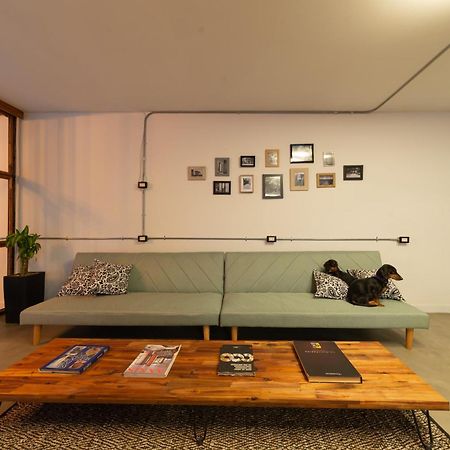 Casa Mosaiko Primer Parque Laureles เมเดยิน ภายนอก รูปภาพ