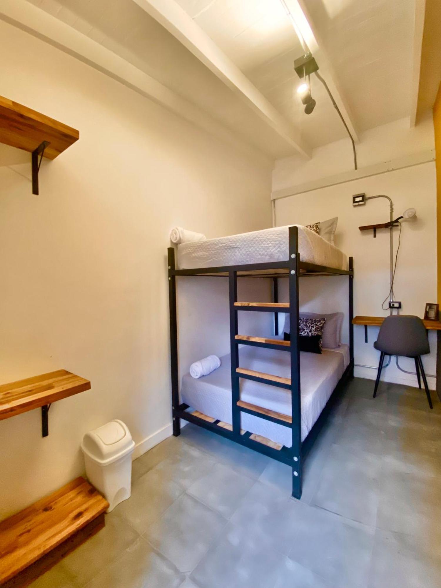 Casa Mosaiko Primer Parque Laureles เมเดยิน ภายนอก รูปภาพ