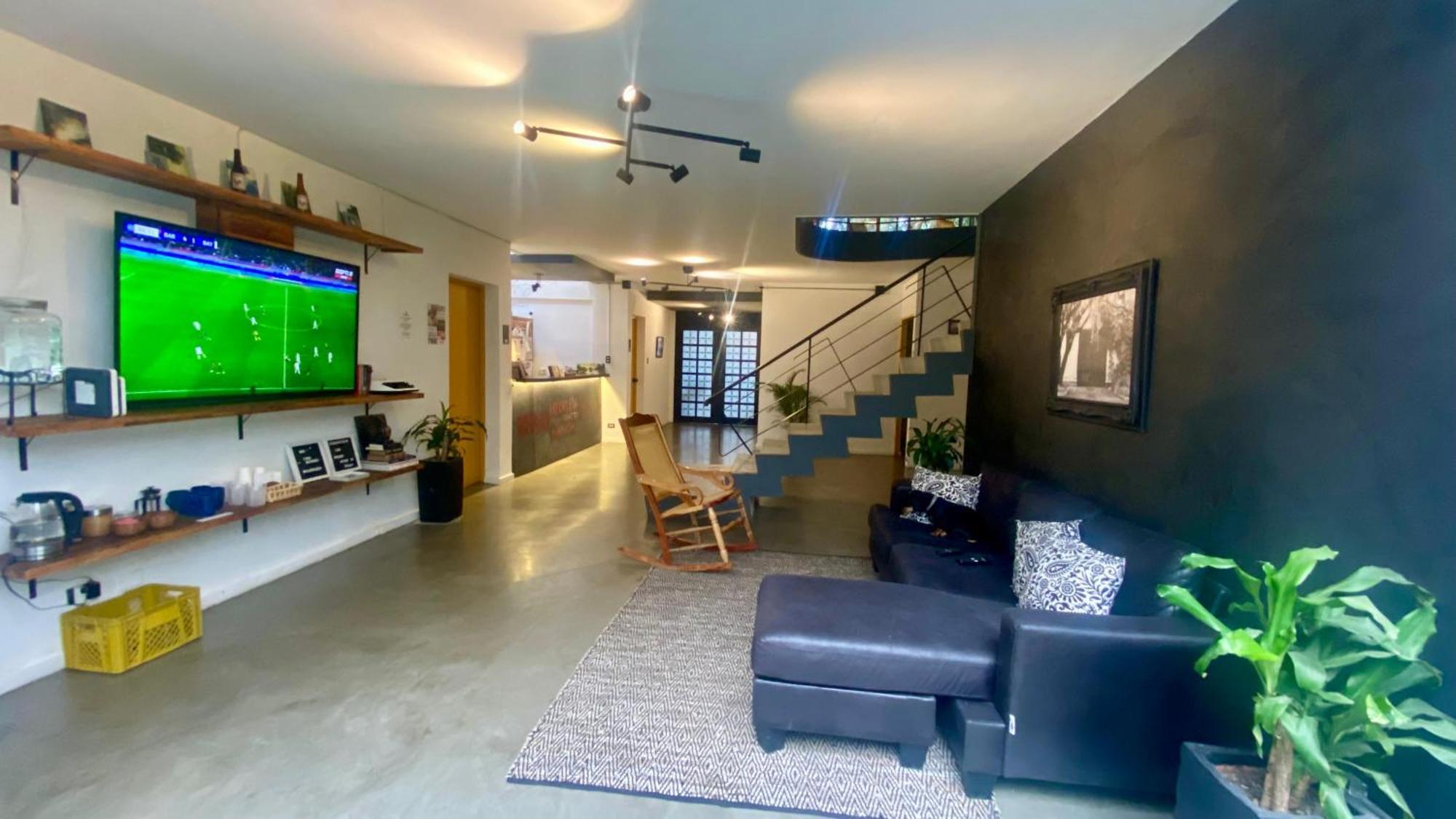 Casa Mosaiko Primer Parque Laureles เมเดยิน ภายนอก รูปภาพ