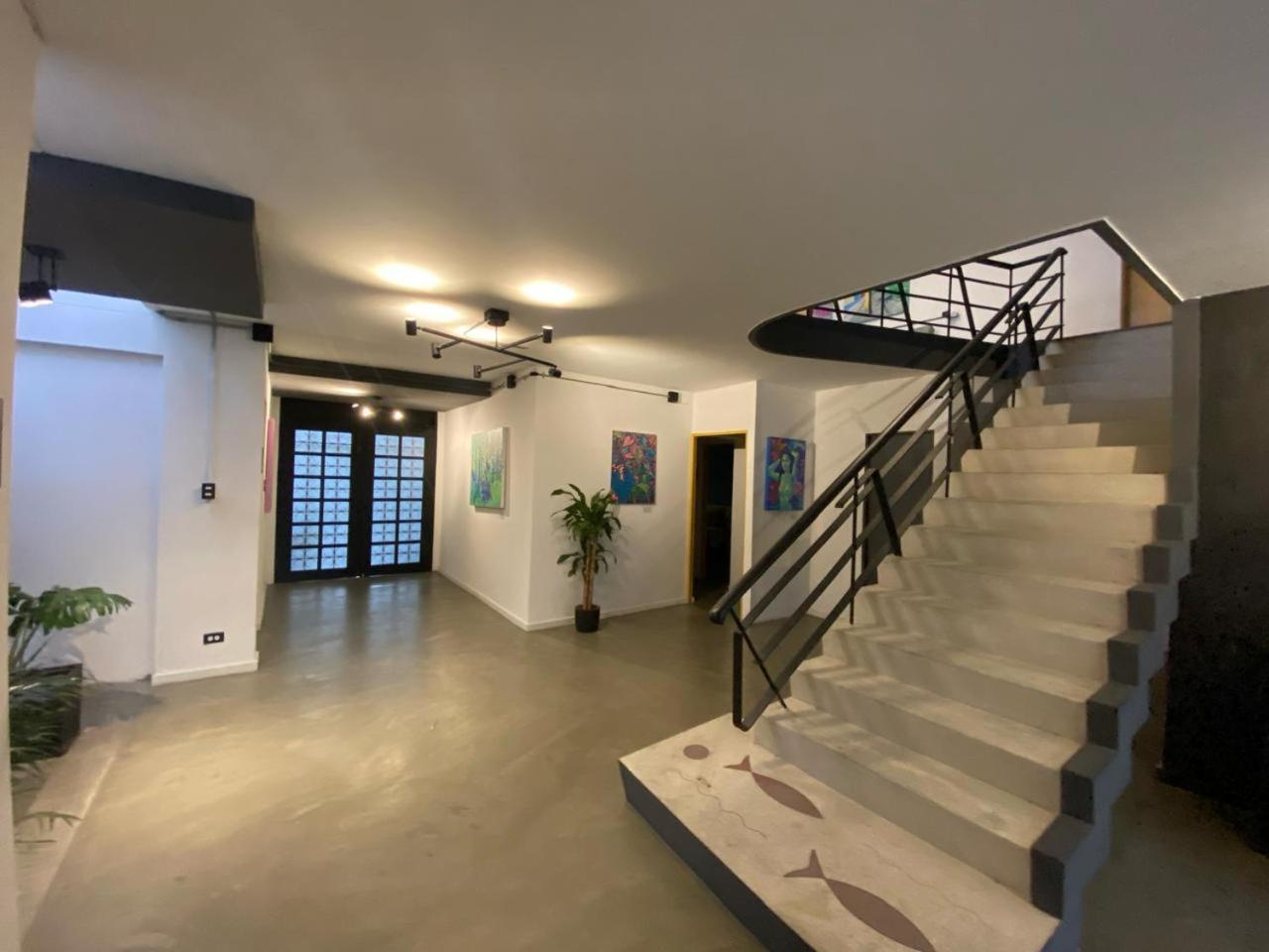 Casa Mosaiko Primer Parque Laureles เมเดยิน ภายนอก รูปภาพ